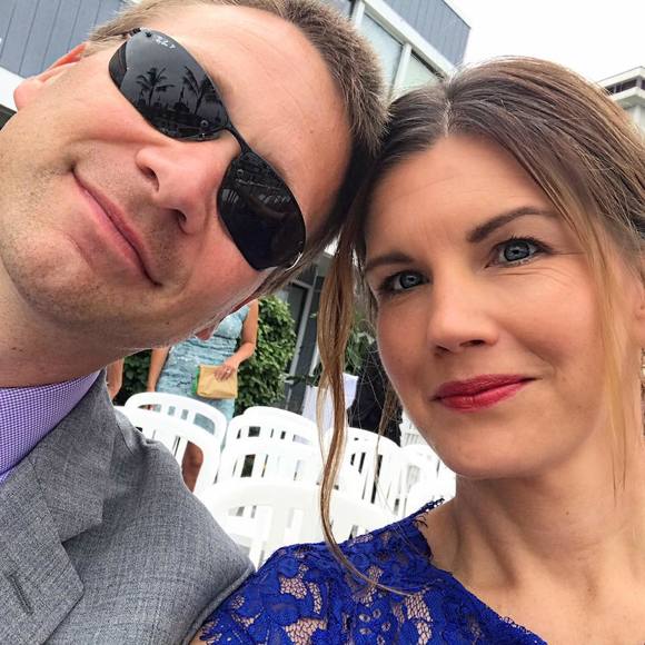 Meet your Posher, Lori - Picture 1 of 1